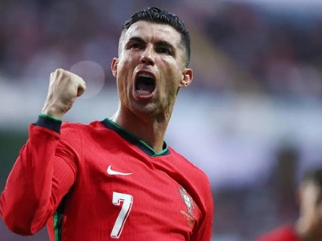 Ronaldo quyết tâm tham dự World Cup 2026 khi đã 41 tuổi