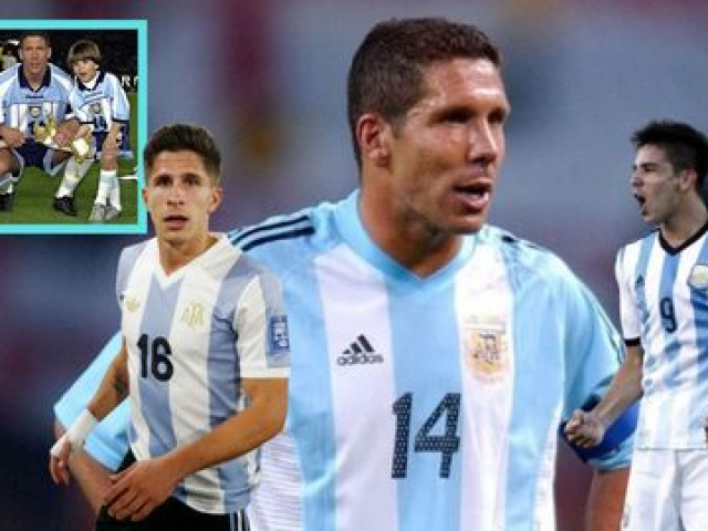 Cha con nhà Simeone thiết lập cột mốc lịch sử cùng ĐT Argentina